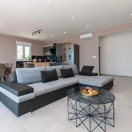 Apartments & Luxury Penthouse Duce Omis Exterior photo