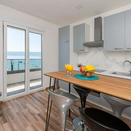 Apartments & Luxury Penthouse Duce Omis Exterior photo