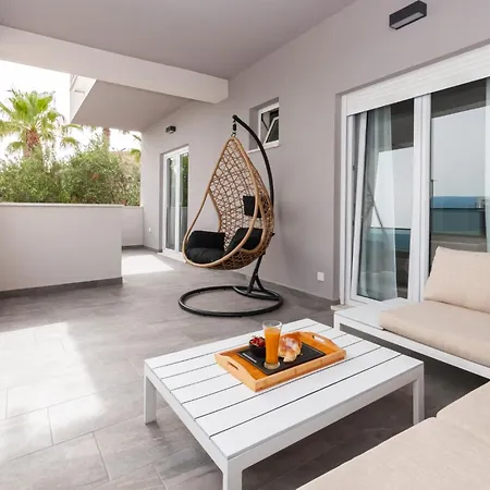 Apartments & Luxury Penthouse Duce Omis Room photo