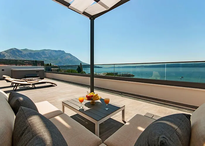 Apartments & Luxury Penthouse Duce Omis