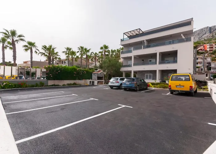 Apartments & Luxury Penthouse Duce Omis