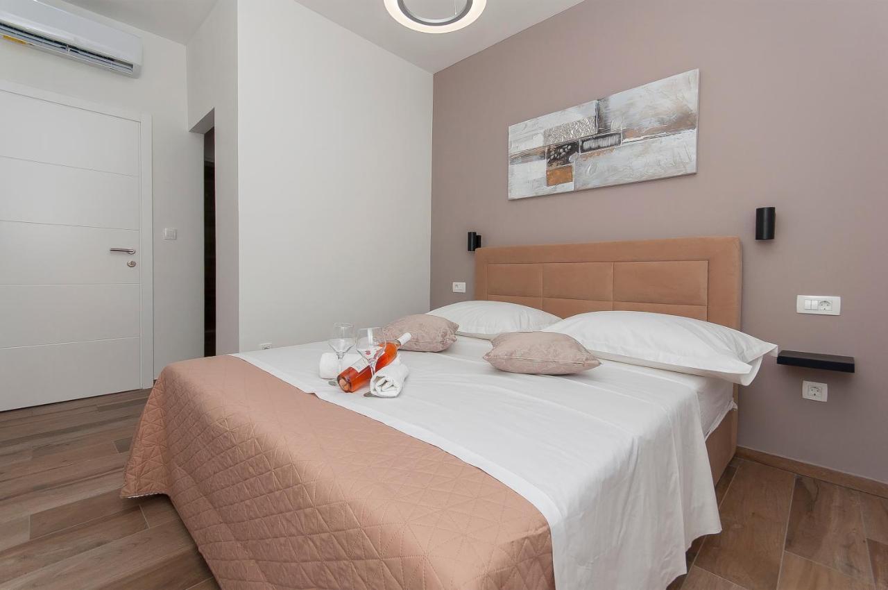 Apartment & Luxury Penthouse Omis Duce