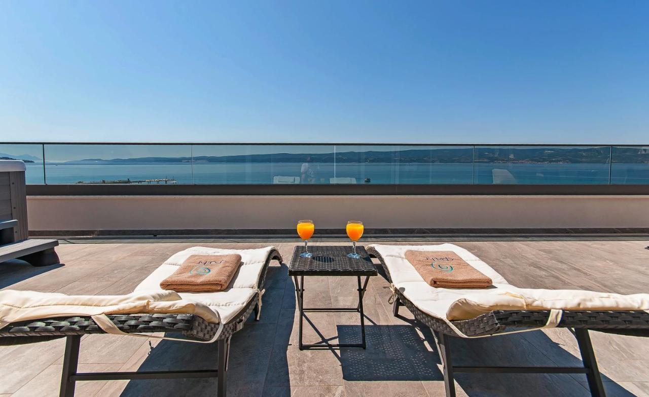 Apartment & Luxury Penthouse Omis Duce