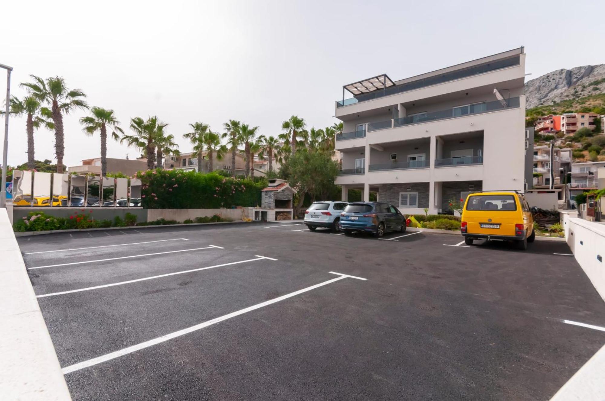 Apartment & Luxury Penthouse Omis